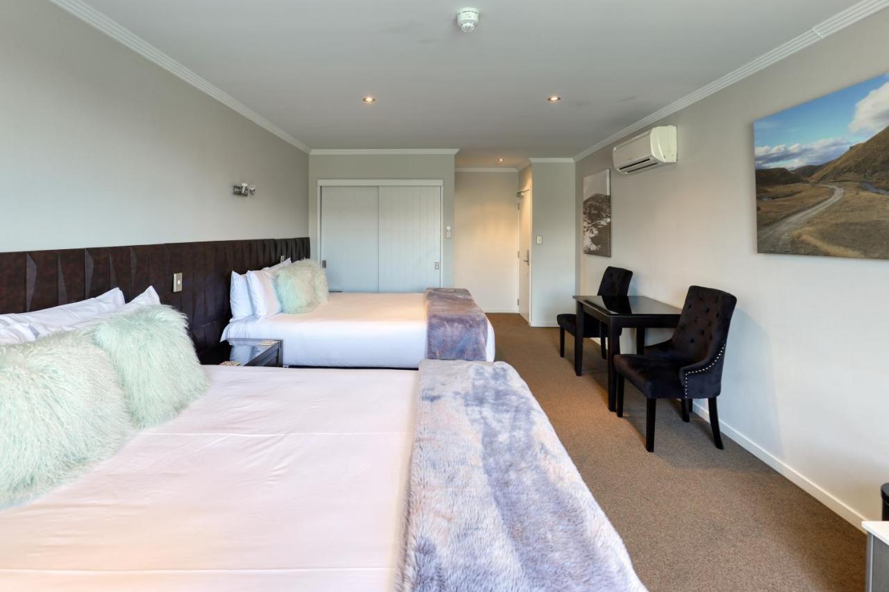 Marsden Lake Resort Central Otago كرومويل المظهر الخارجي الصورة A typical room at the hotel