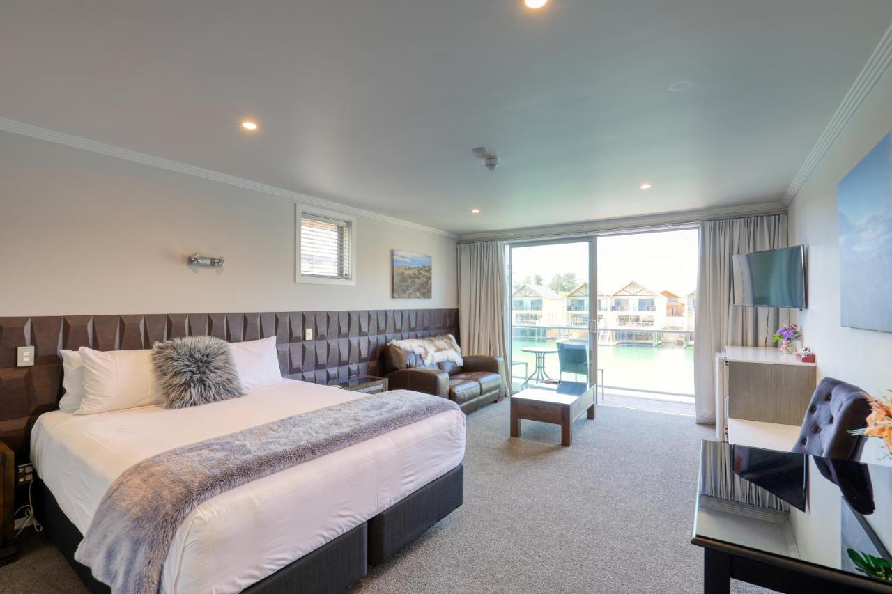 Marsden Lake Resort Central Otago كرومويل المظهر الخارجي الصورة A typical hotel room