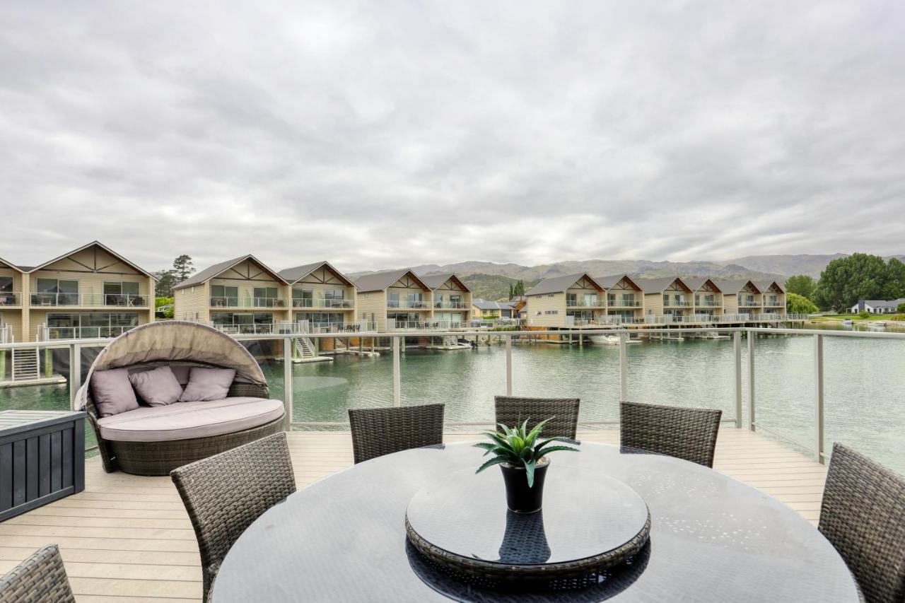 Marsden Lake Resort Central Otago كرومويل المظهر الخارجي الصورة The Landing, Taupo