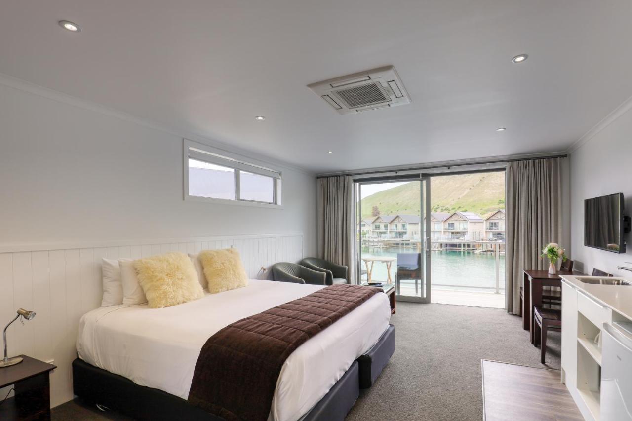 Marsden Lake Resort Central Otago كرومويل المظهر الخارجي الصورة A typical hotel room