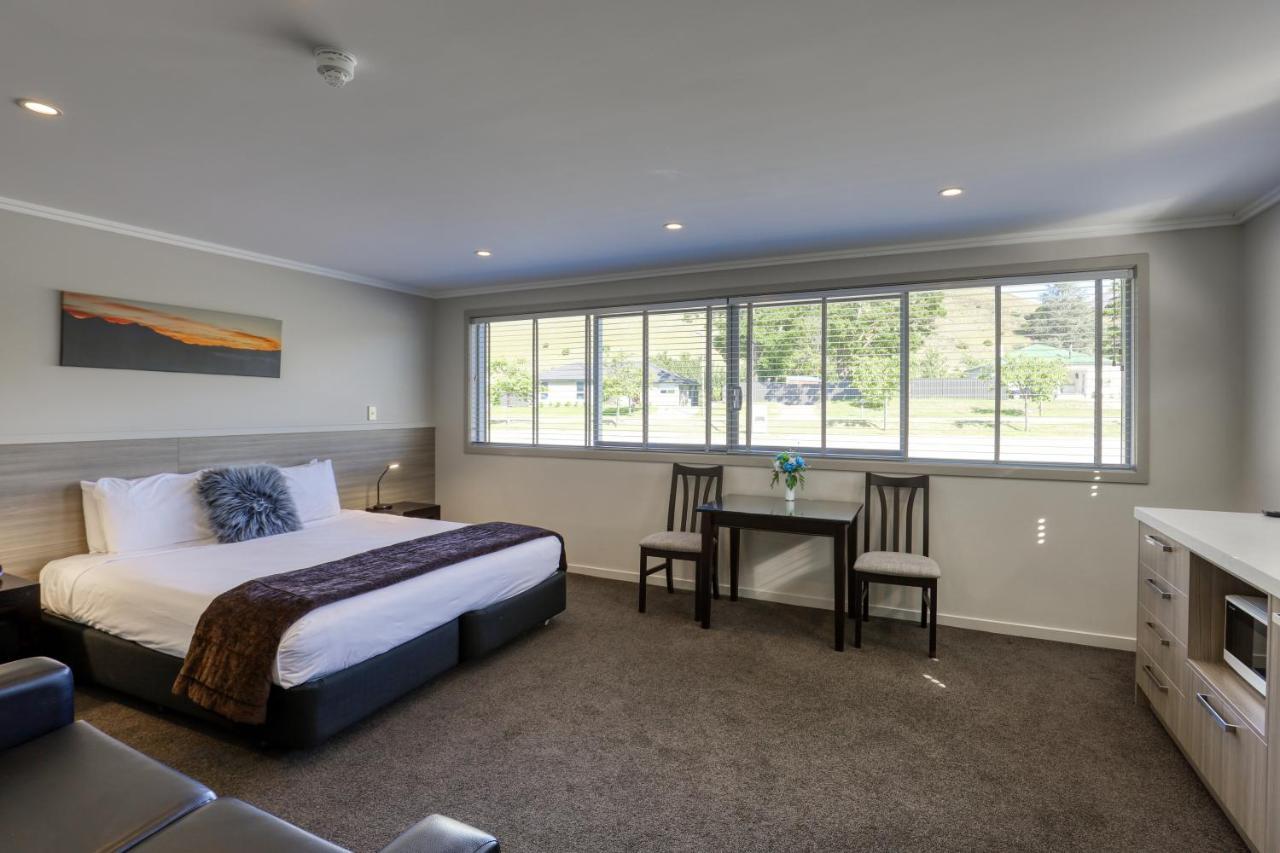 Marsden Lake Resort Central Otago كرومويل المظهر الخارجي الصورة A typical motel room