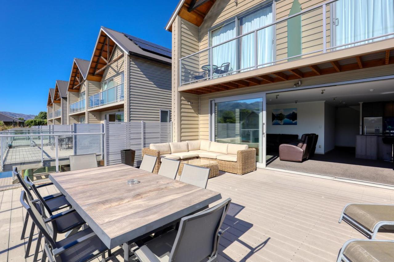 Marsden Lake Resort Central Otago كرومويل المظهر الخارجي الصورة A typical apartment at Jack's Point