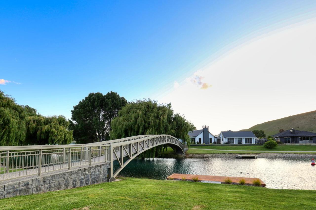 Marsden Lake Resort Central Otago كرومويل المظهر الخارجي الصورة Bridge over the River Clyde