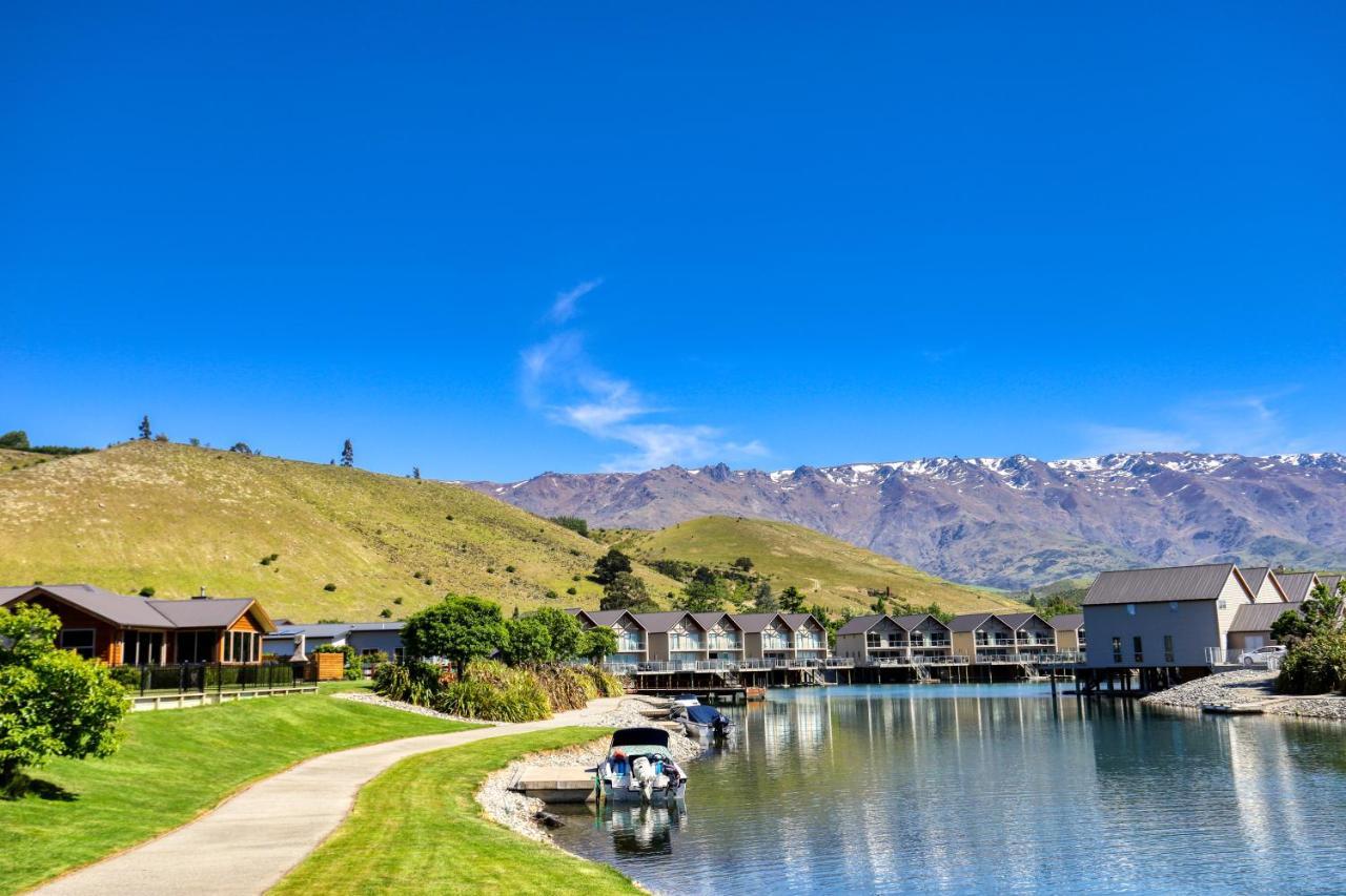 Marsden Lake Resort Central Otago كرومويل المظهر الخارجي الصورة The Jack's Point residential development